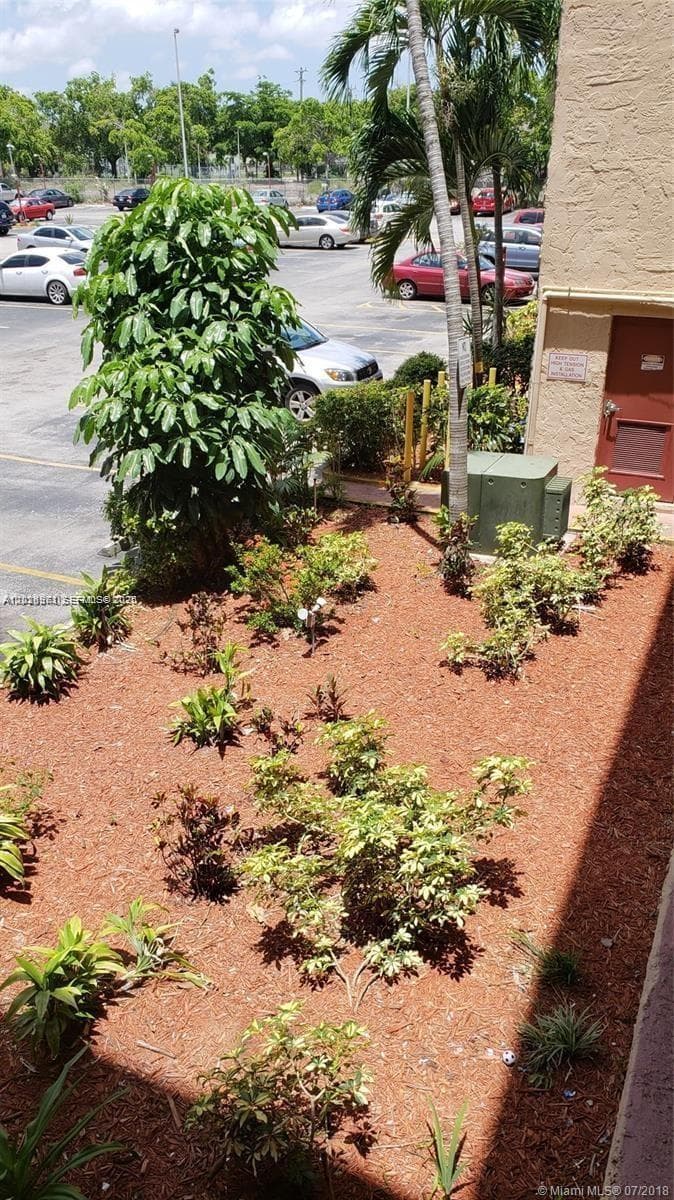 1325 W 68th St # 214, Hialeah, FL 33014 photo 3