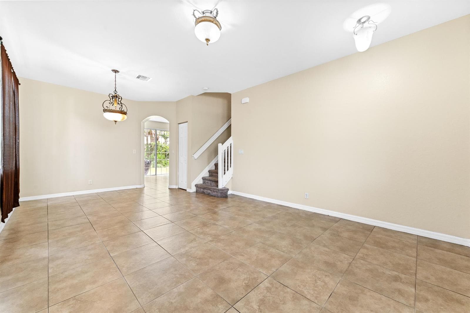 6819 Osage Circle, West Palm Beach, FL 33413 photo 3