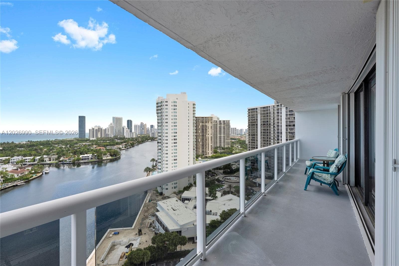 20515 E Country Club Dr # 2146, Aventura, FL 33180 photo 5