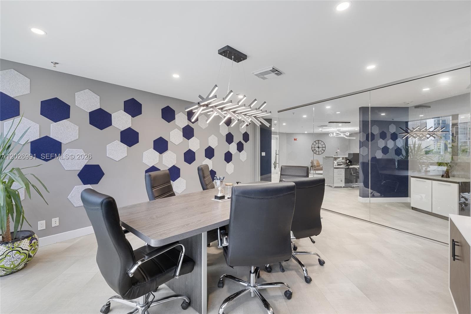 200 S Andrews Ave # 503, Fort Lauderdale, FL 33301 photo 4