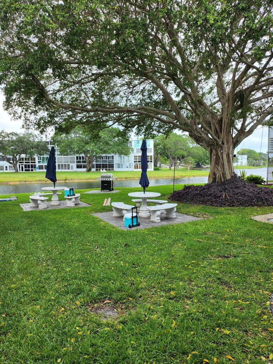 168 Durham # 168, Deerfield Beach, FL 33442 photo 2