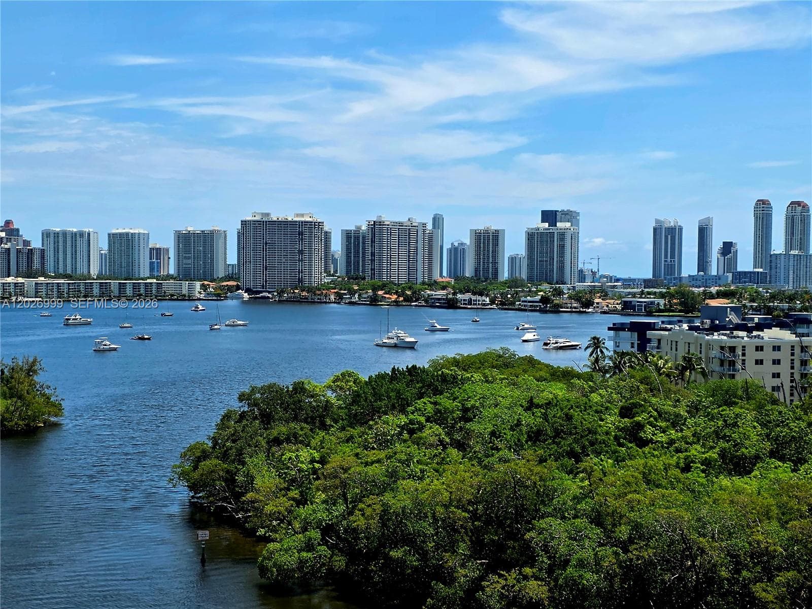 16385 Biscayne Blvd # 1019, North Miami Beach, FL 33160 photo 3