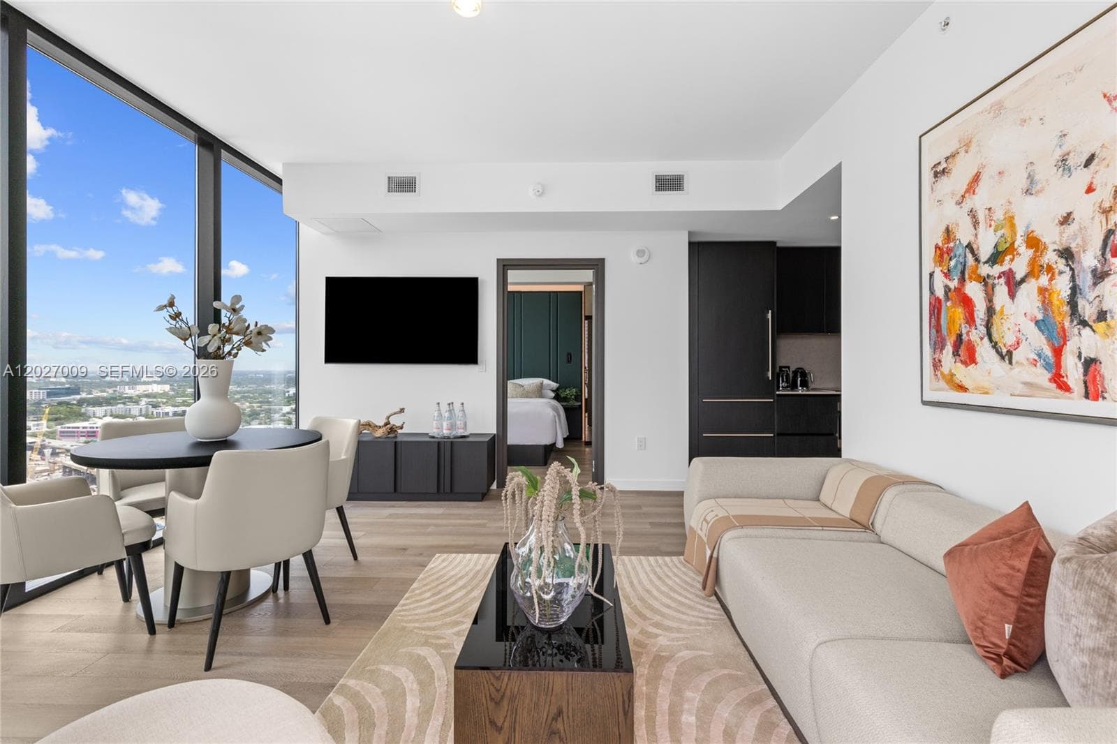 20 NE 11th St # 2910, Miami, FL 33132 photo 3