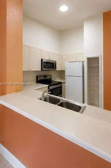 2811 SE 17th Ave # 206, Homestead, FL 33035 photo 2