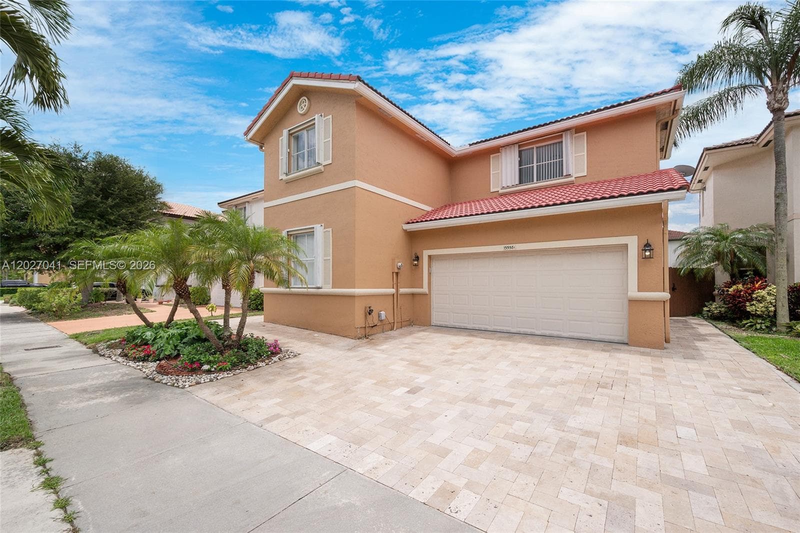 15558 SW 112th Dr, Miami, FL 33196 photo 2