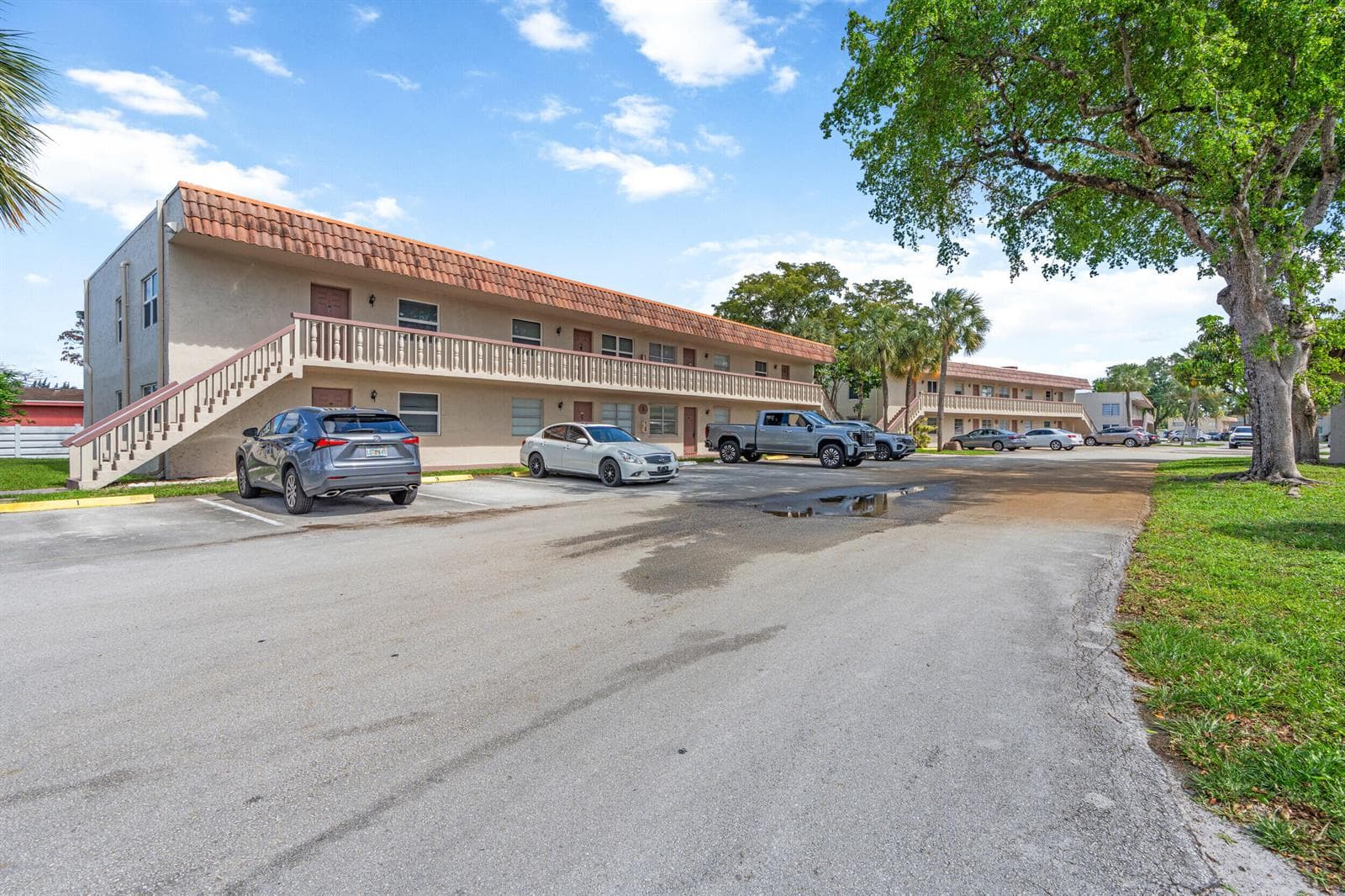 3777 NW 78th Avenue # 1b, Davie, FL 33024 photo 2