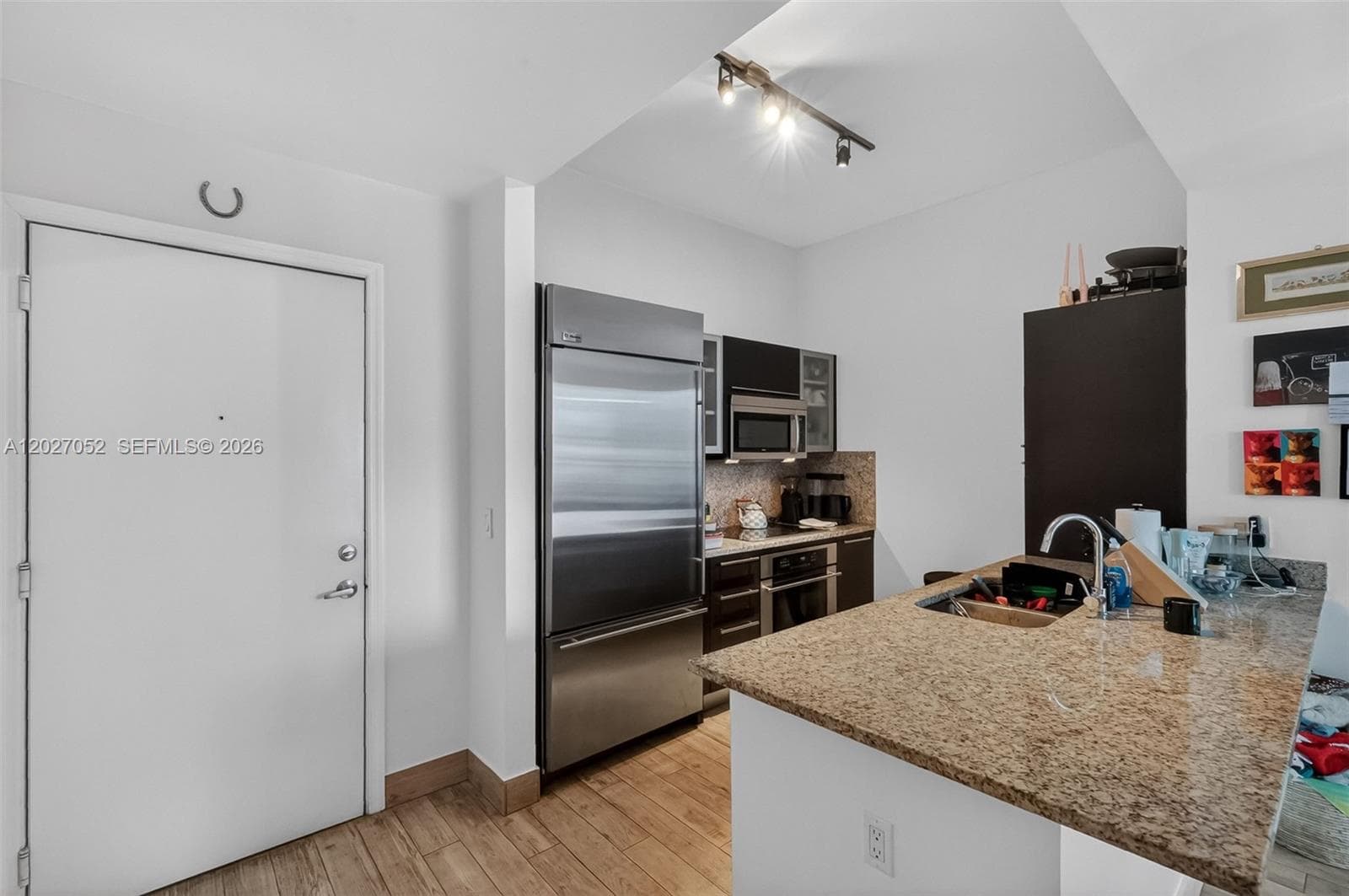 950 Brickell Bay Dr # 4504, Miami, FL 33131 photo 5