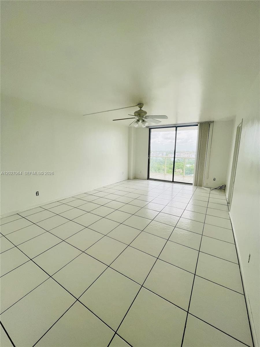 13499 Biscayne Blvd # 1613, North Miami, FL 33181 photo 3