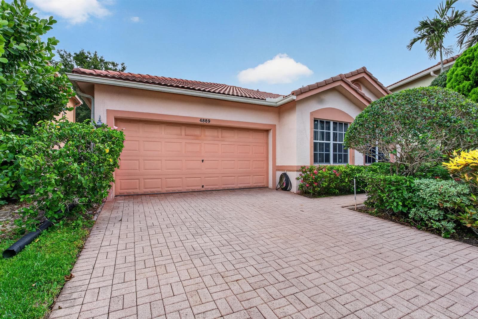 4889 N Classical Boulevard, Delray Beach, FL 33445 photo 4