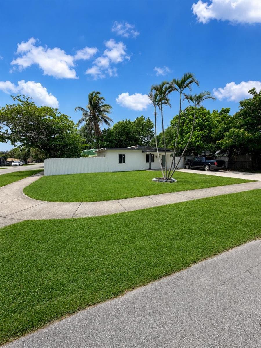1100 NW 141st Street, Miami, FL 33168 photo 2