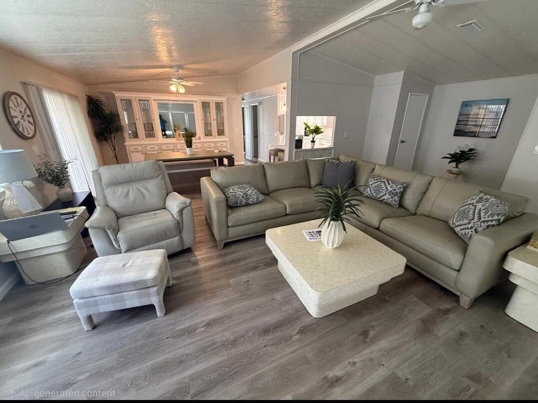 698 Sunny South Avenue, Boynton Beach, FL 33436 photo 3