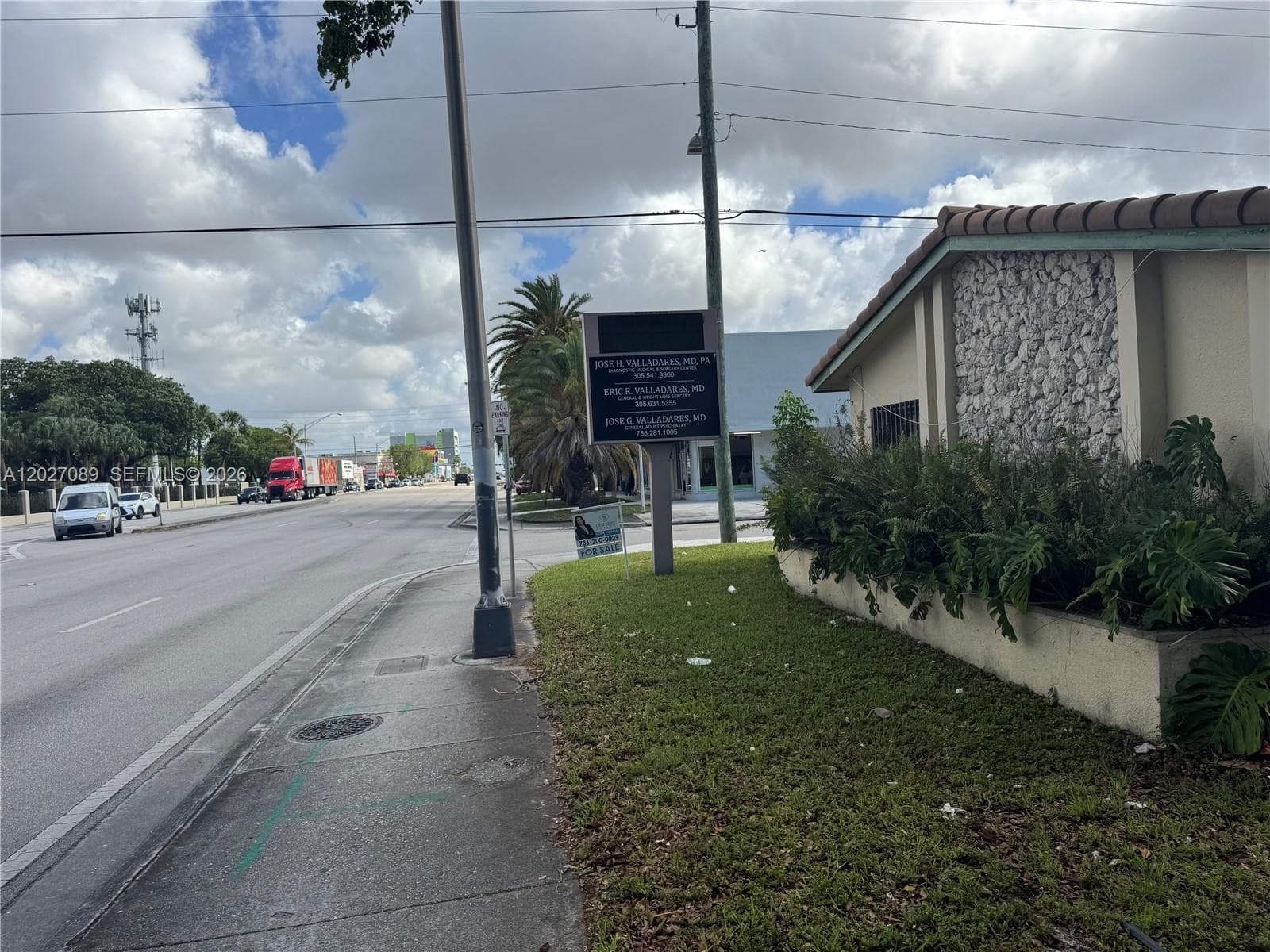 2660 SW 3rd St, Miami, FL 33135 photo 5