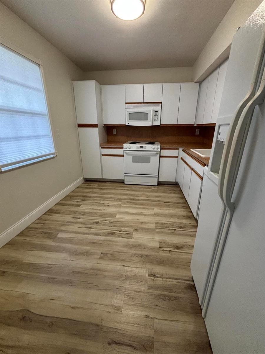 555 Oaks Lane # 309, Pompano Beach, FL 33069 photo 2