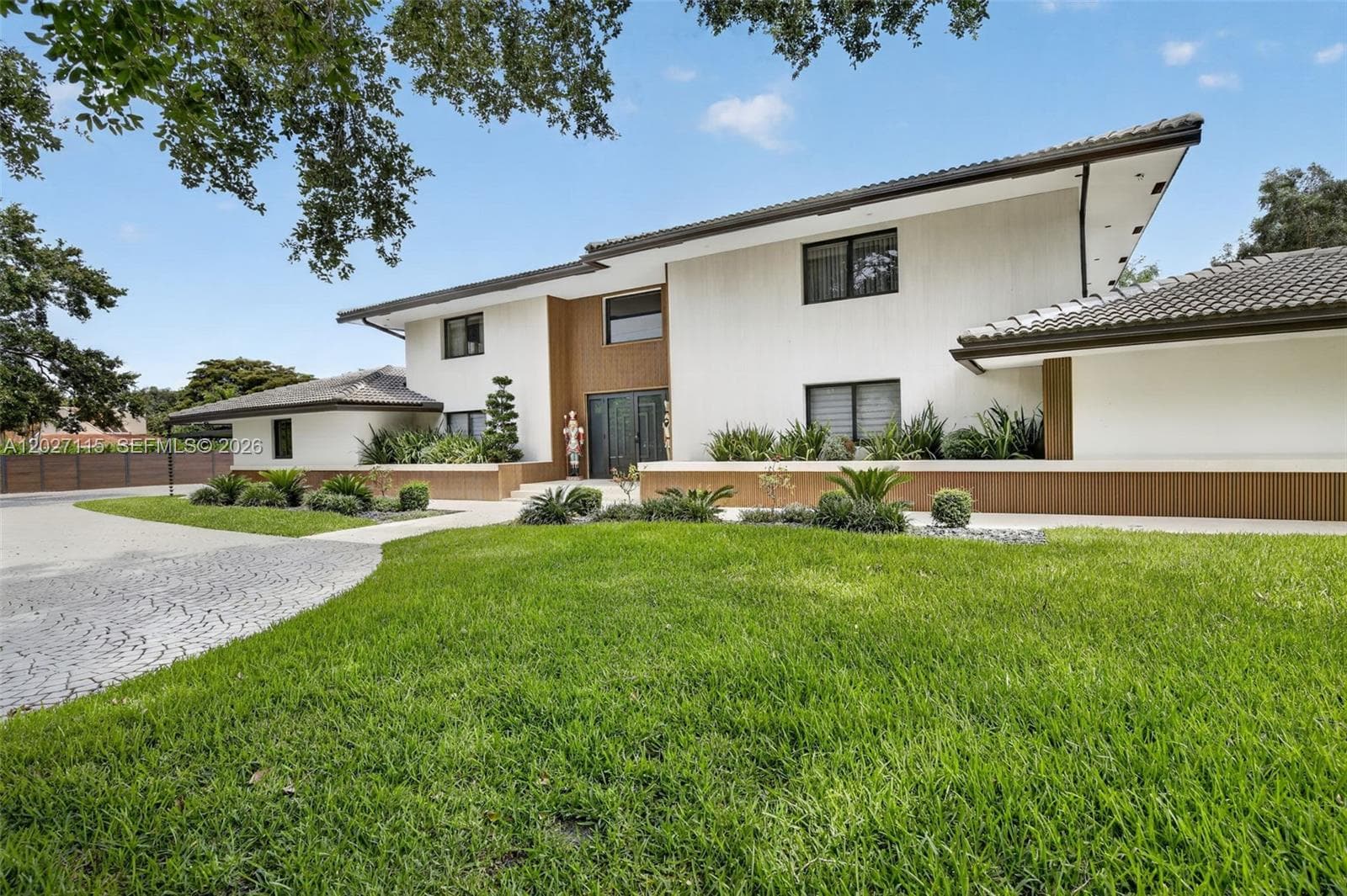 12111 NW 5th Ct, Plantation, FL 33325 photo 2