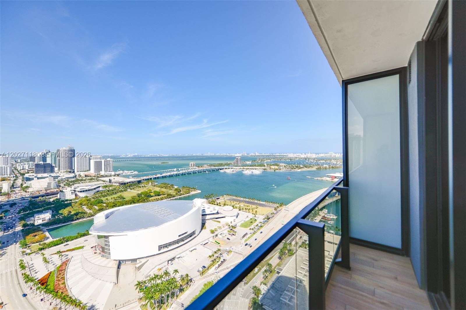 398 NE 5th St # 3505, Miami, FL 33132 photo 2