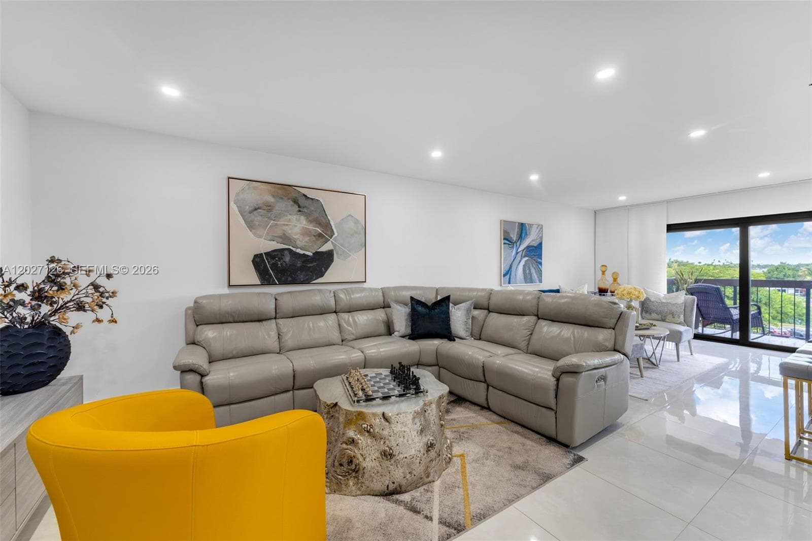1350 SW 122nd Ave # 415, Miami, FL 33184 photo 4