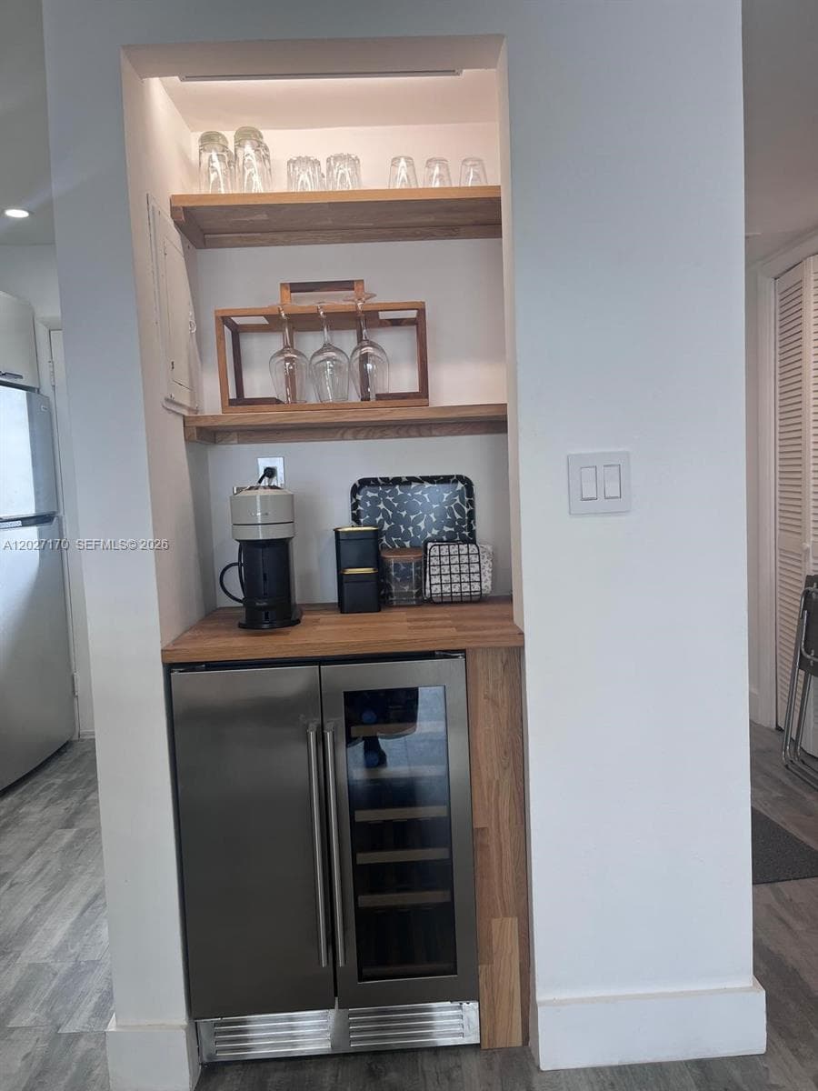 2910 Point East Dr # M609, Aventura, FL 33160 photo 5