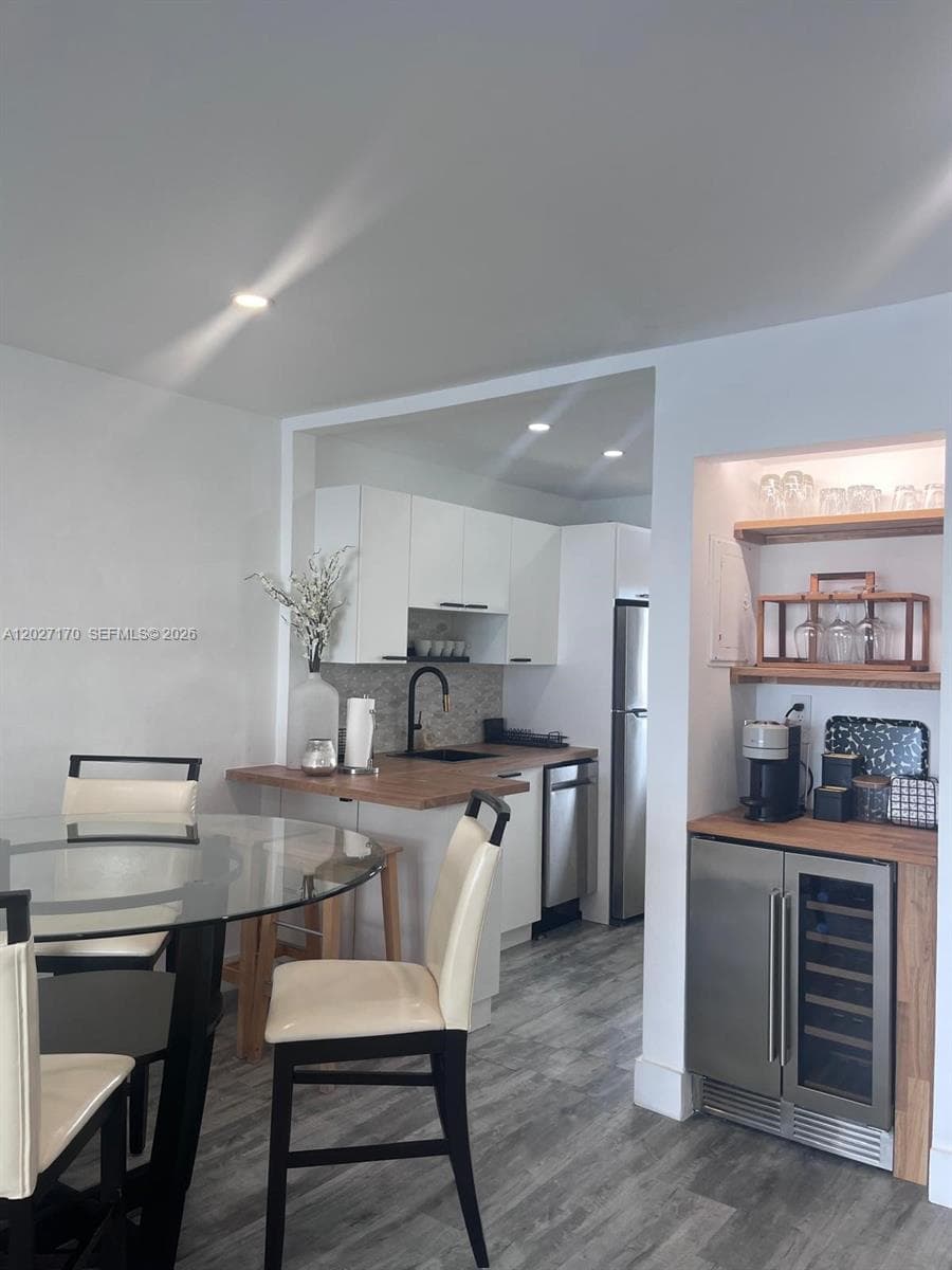 2910 Point East Dr # M609, Aventura, FL 33160 photo 4