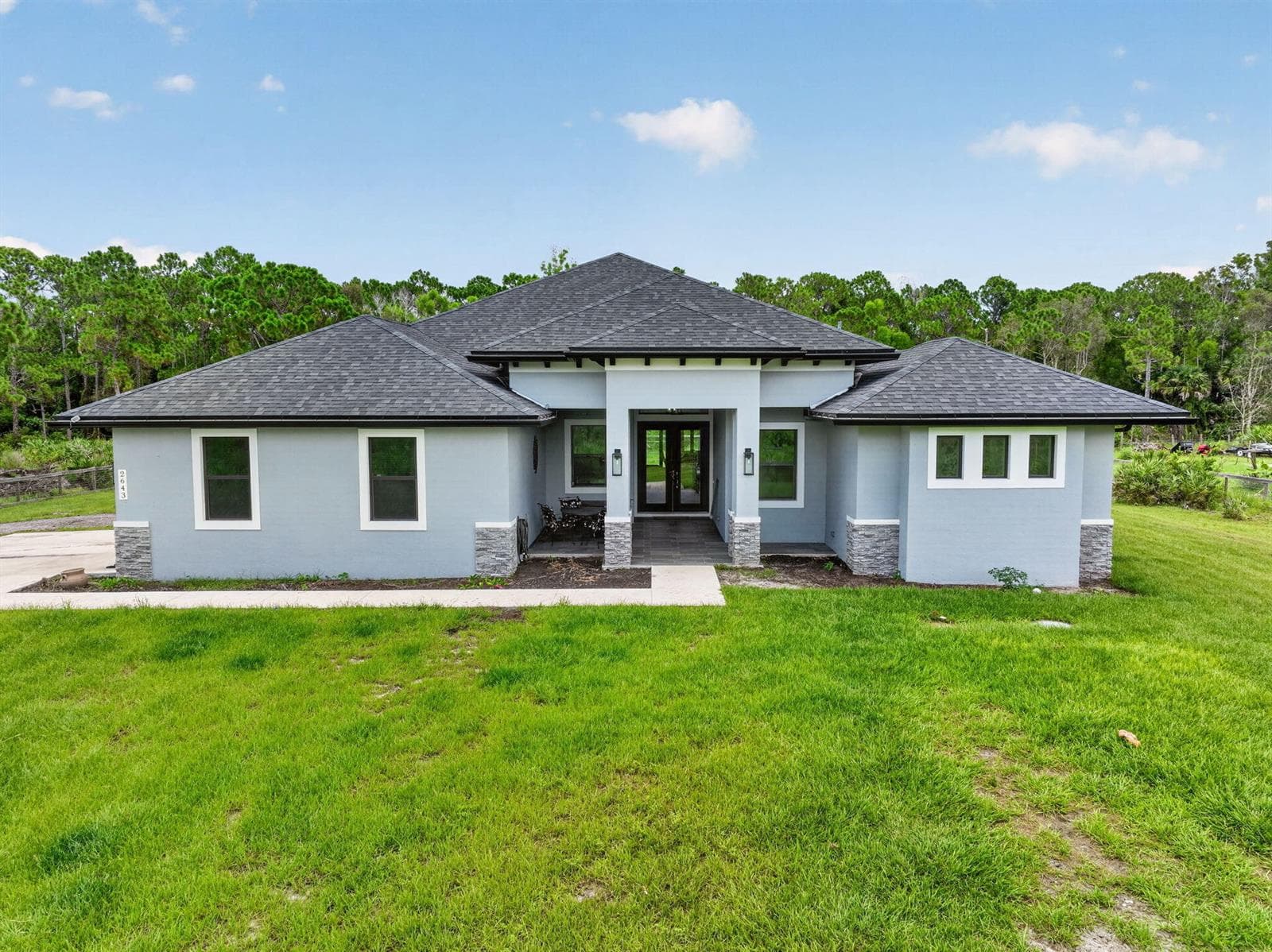 2643 Dyer Road, Fort Pierce, FL 34952 photo 3