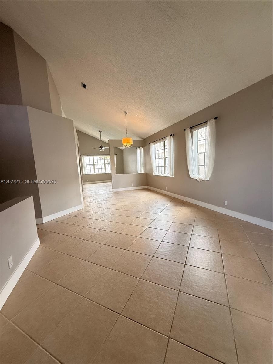 300 Cameron Dr, Weston, FL 33326 photo 4