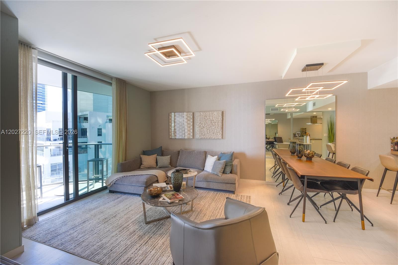 1000 Brickell Plz # 3705, Miami, FL 33131 photo 4