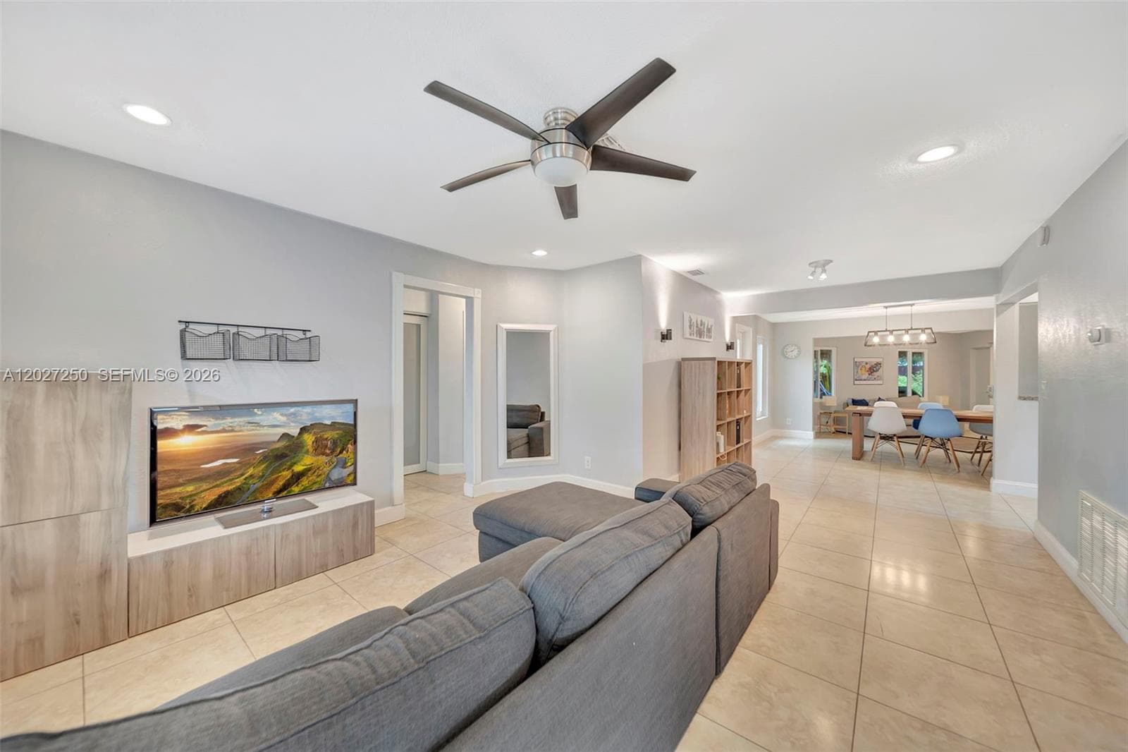 1501 SW 35th Ter, Fort Lauderdale, FL 33312 photo 2