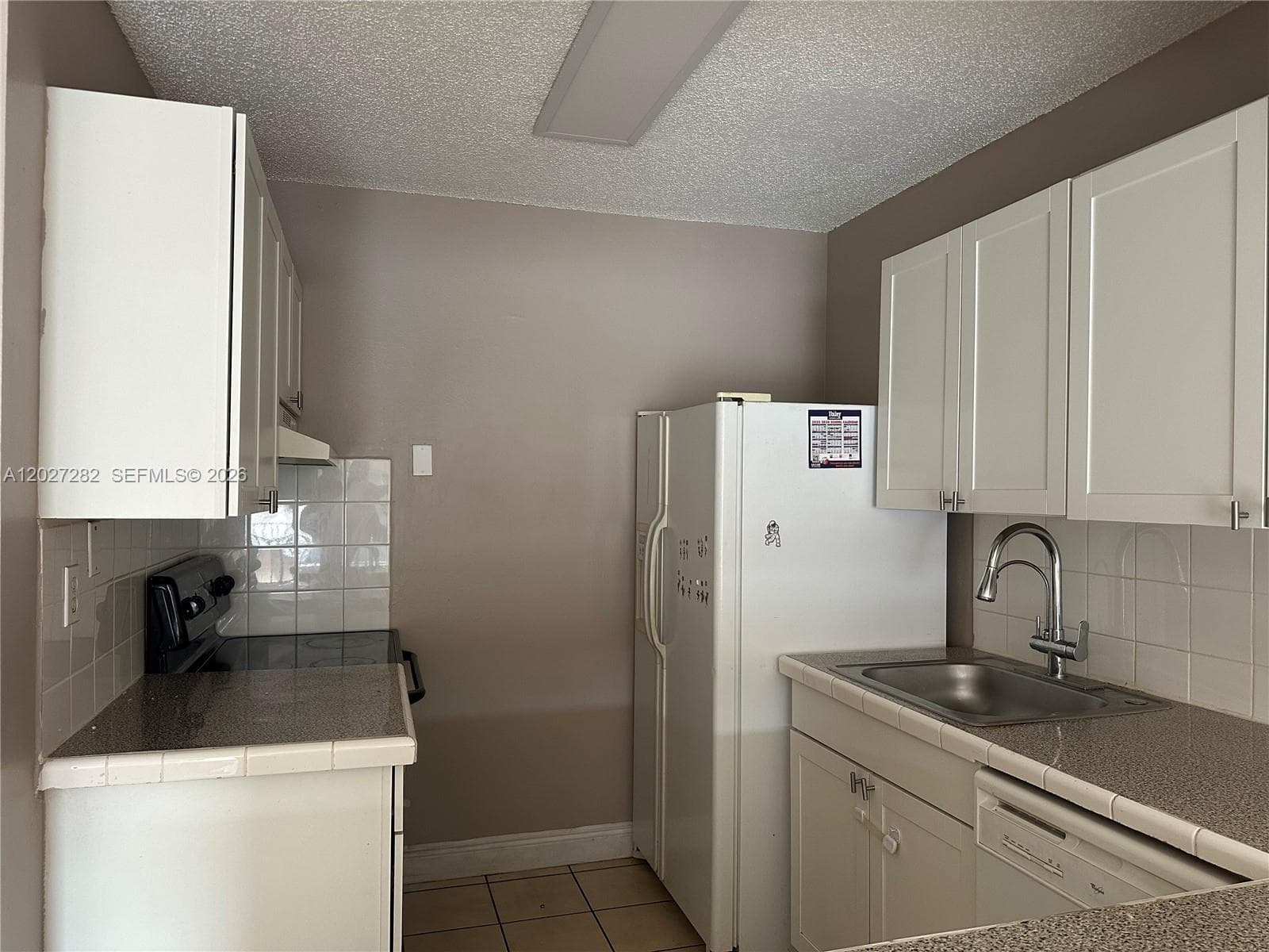 890 SW 129th Pl # 208, Miami, FL 33184 photo 2