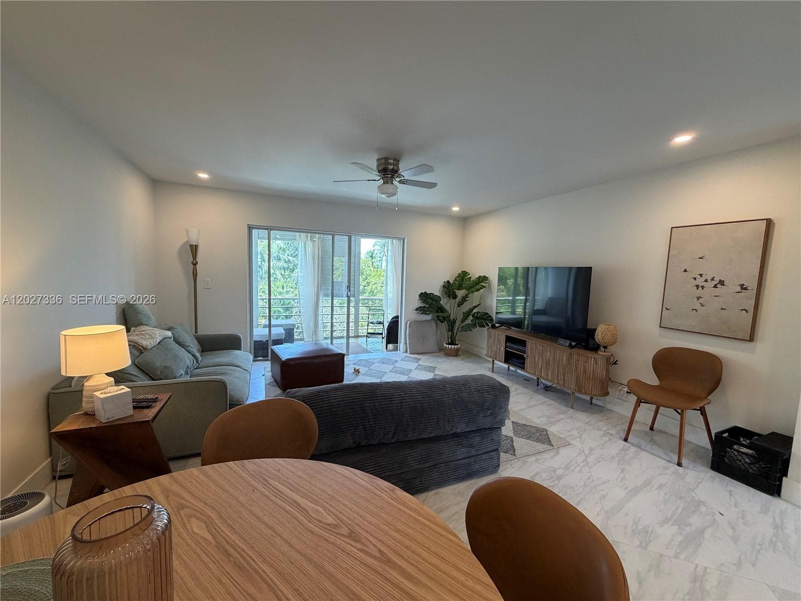 1000 NE 14th Ave # 408, Hallandale Beach, FL 33009 photo 2