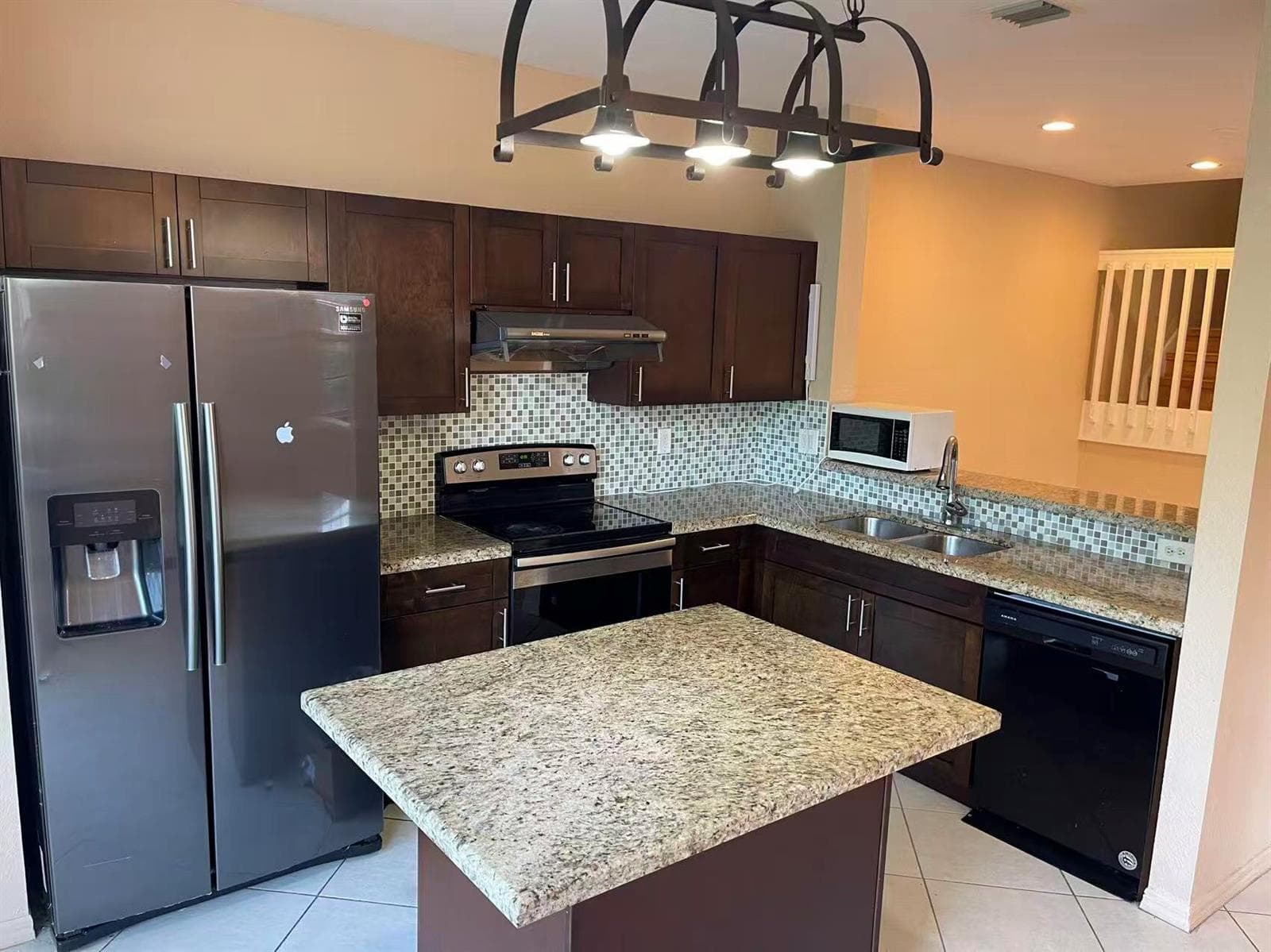 4061 NW 91st Terrace, Sunrise, FL 33351 photo 3