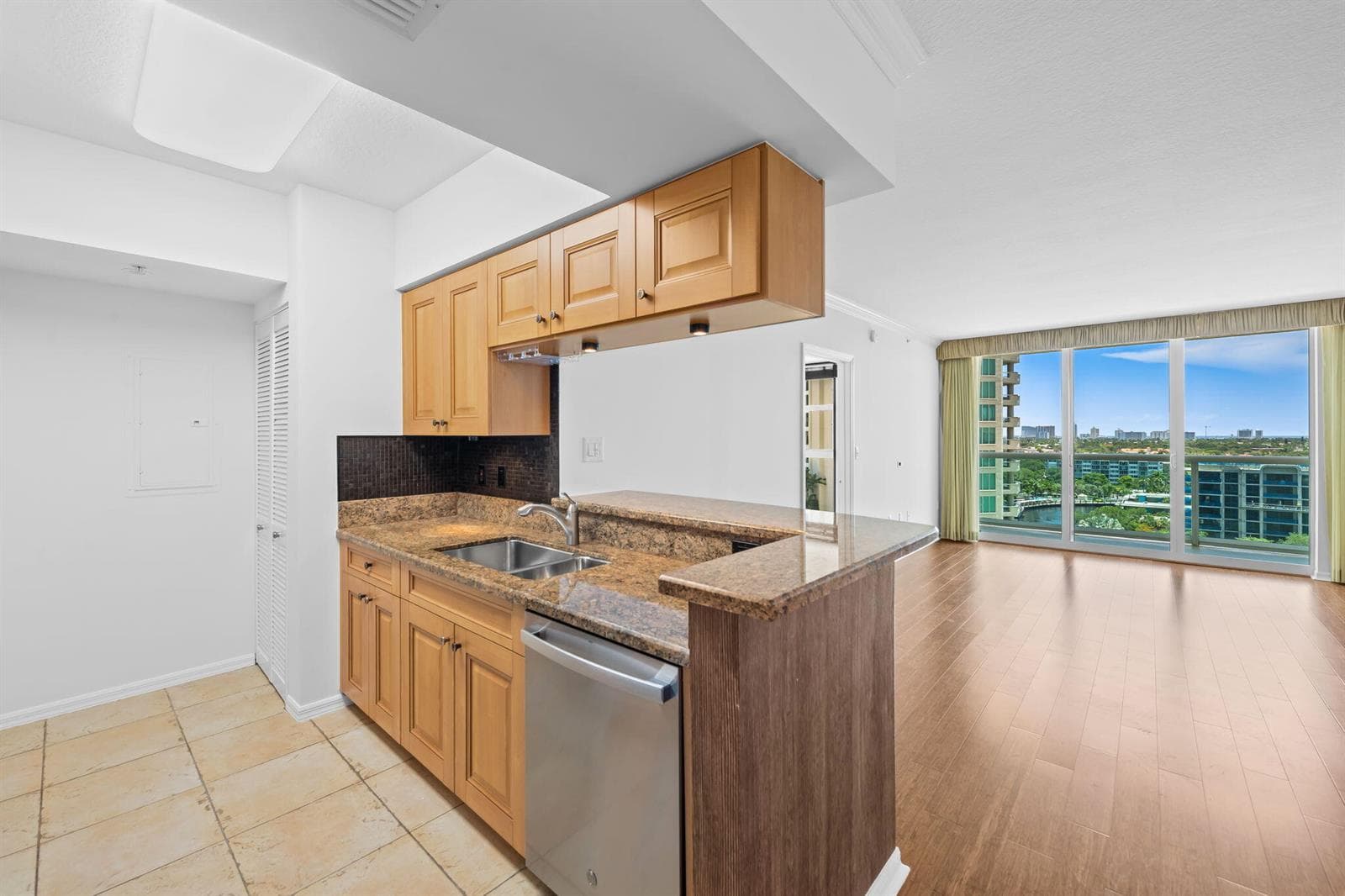 347 N New River Dr Drive E # 1202, Fort Lauderdale, FL 33301 photo 4