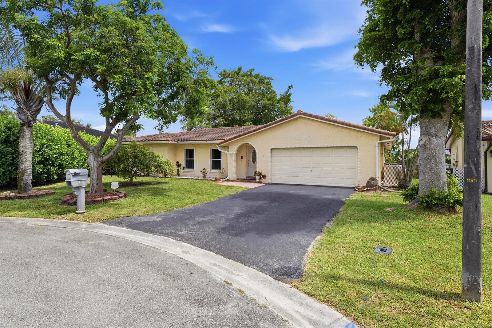 11748 NW 28th Street, Coral Springs, FL 33065 photo 2