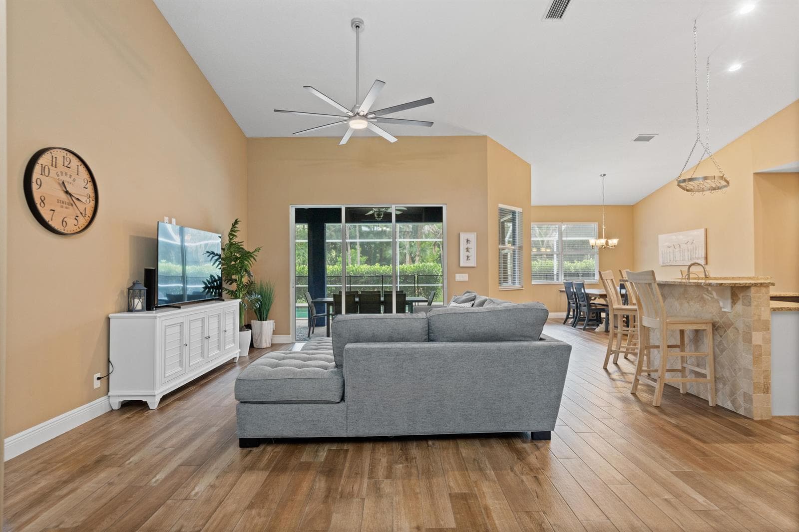11354 Sandy Run, FL 33478 photo 4