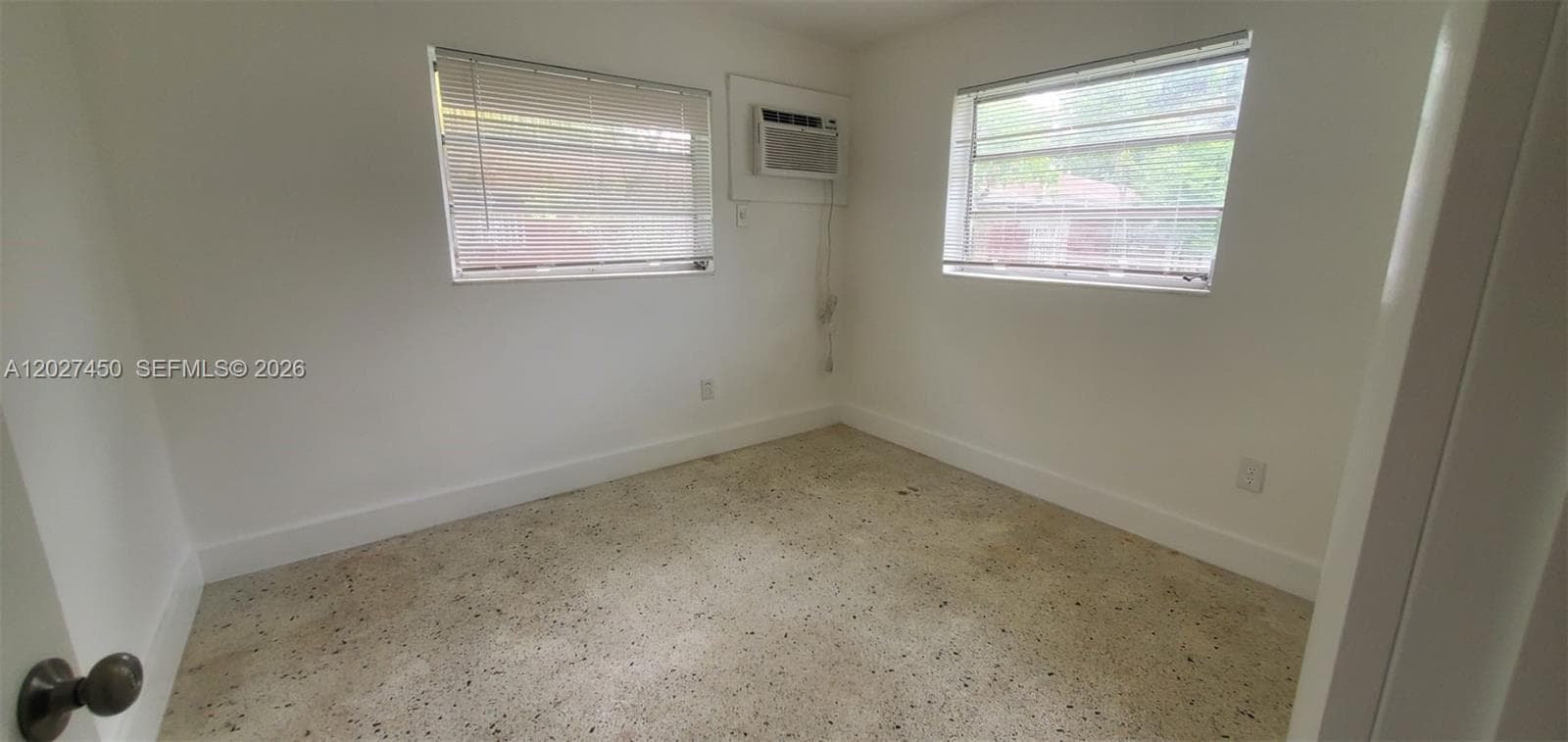 1032 SW 10th St, Miami, FL 33130 photo 2