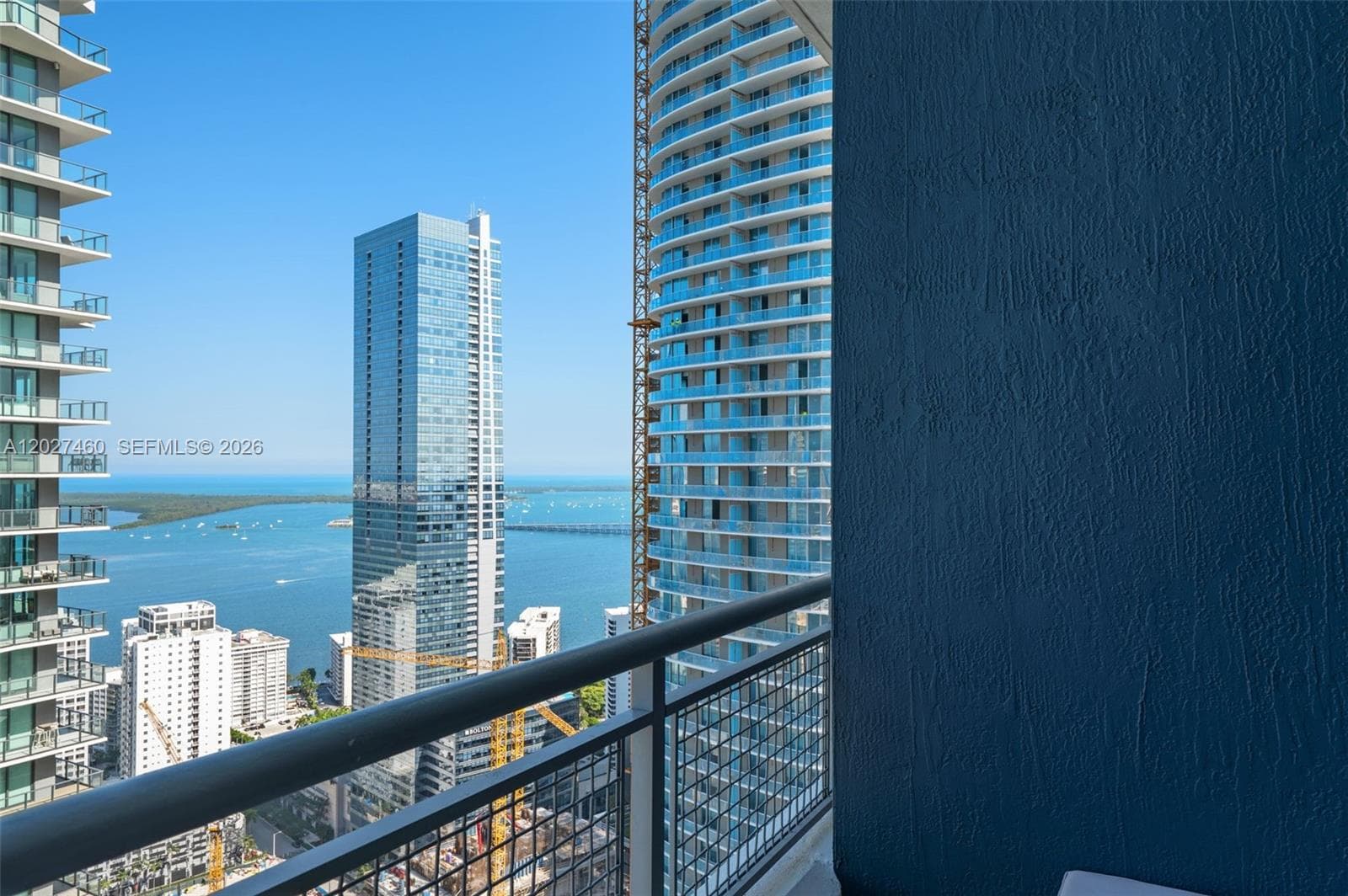 60 SW 13th St # 4408, Miami, FL 33130 photo 2
