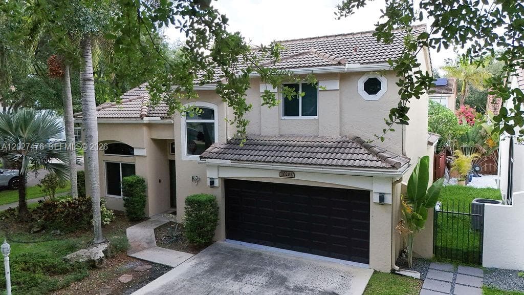 10202 Caracas St, Cooper City, FL 33026 photo 2