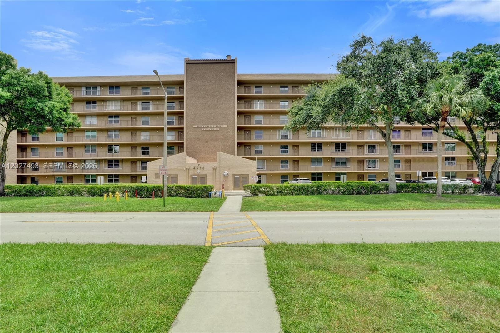 4550 NW 18th Ave # 306, Deerfield Beach, FL 33064 photo 2