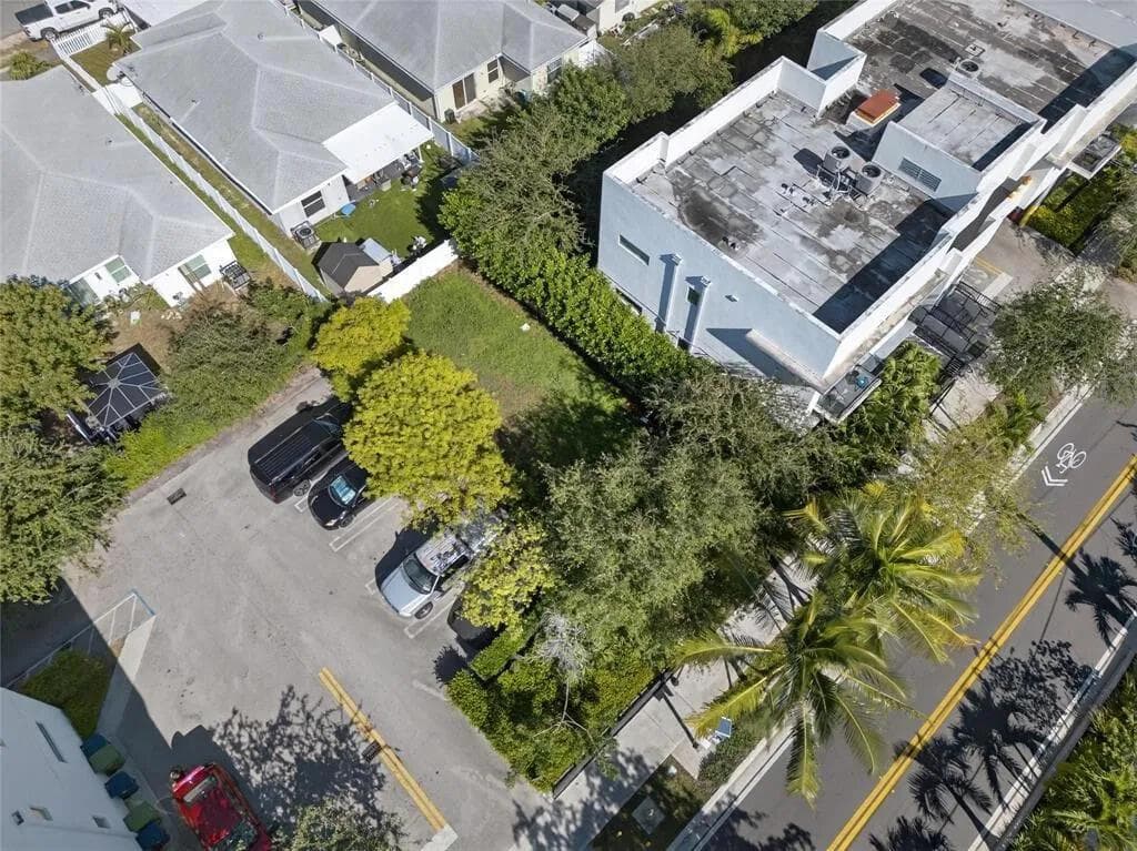 514 Foster Road, Hallandale Beach, FL 33009 photo 3