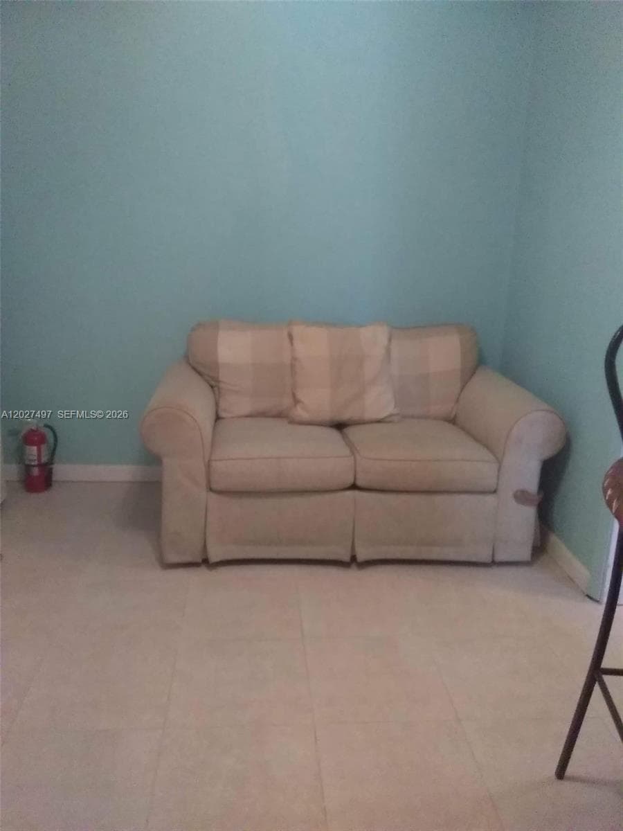 1800 Pinehurst Dr # 1, West Palm Beach, FL 33407 photo 3