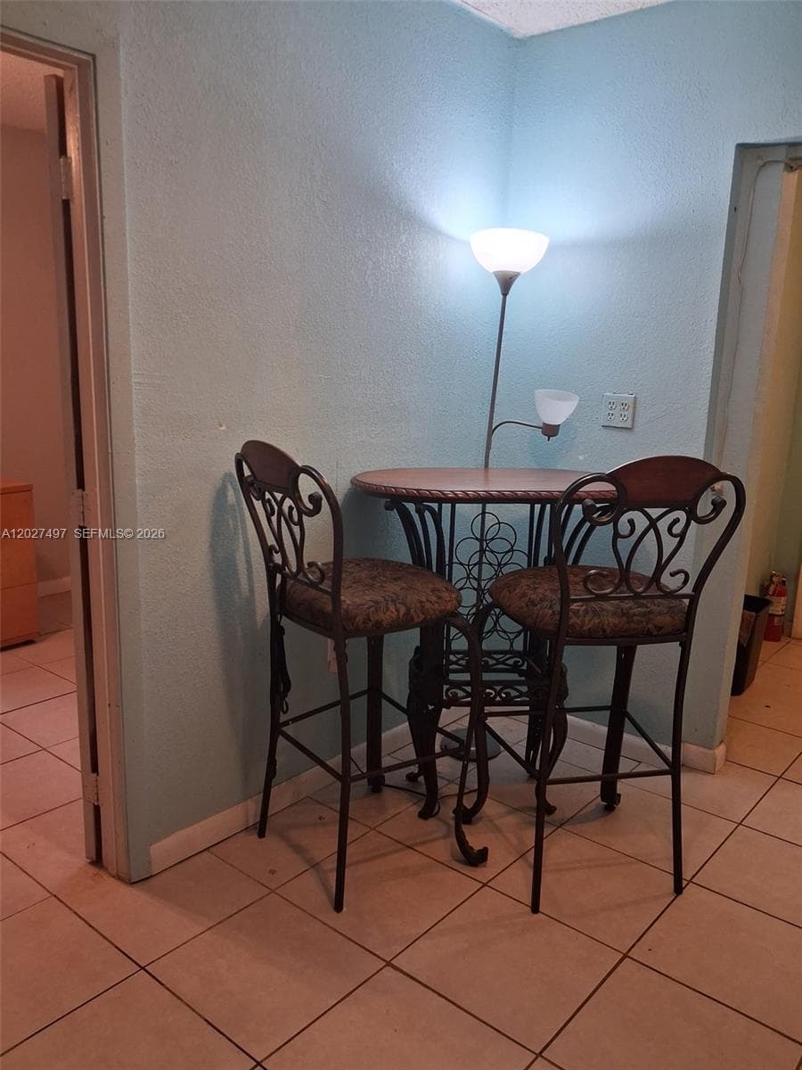 1800 Pinehurst Dr # 1, West Palm Beach, FL 33407 photo 4