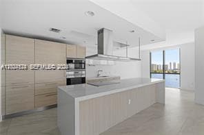 17111 Biscayne Blvd # 1210, North Miami Beach, FL 33160 photo 5