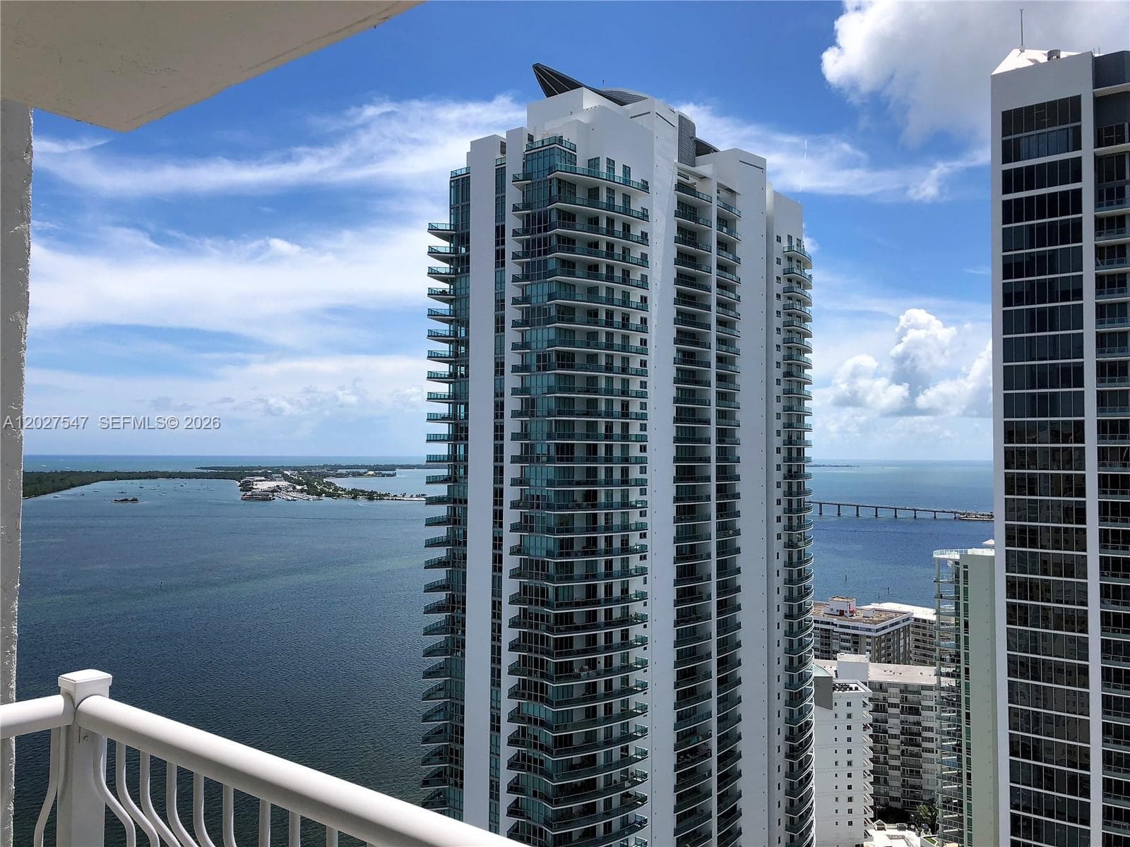 1200 Brickell Bay Dr # 3903, Miami, FL 33131 photo 3
