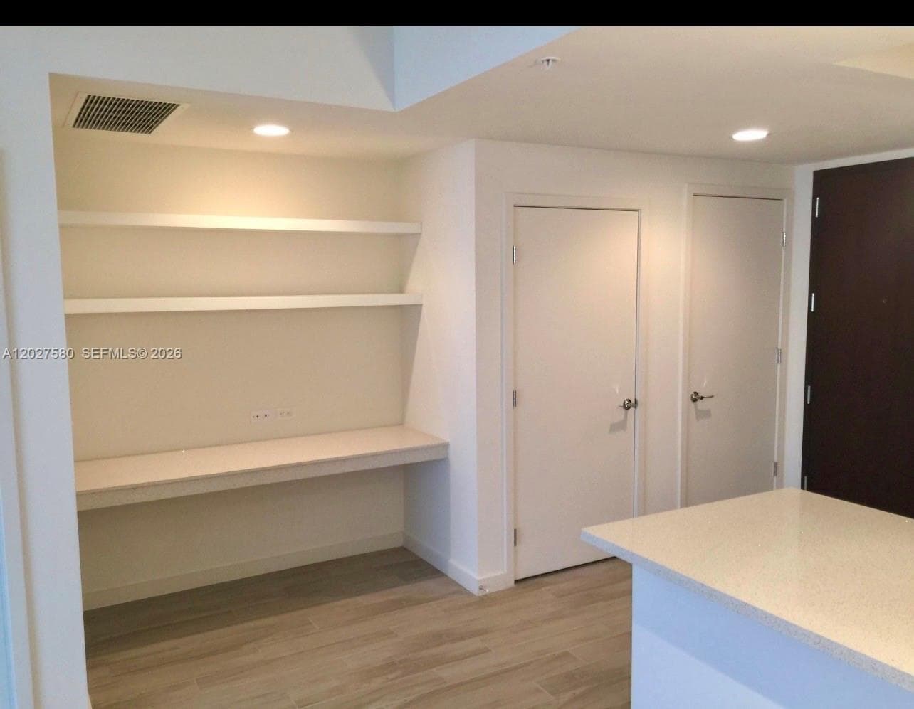 999 SW 1st Ave # 2005, Miami, FL 33130 photo 3