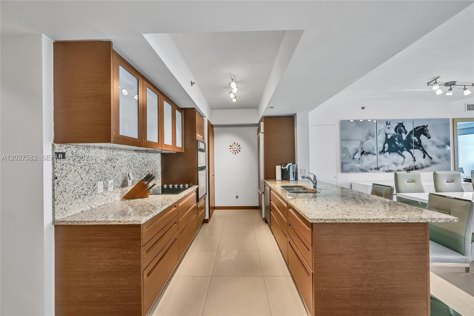 1830 S Ocean Dr # 4404, Hallandale Beach, FL 33009 photo 4