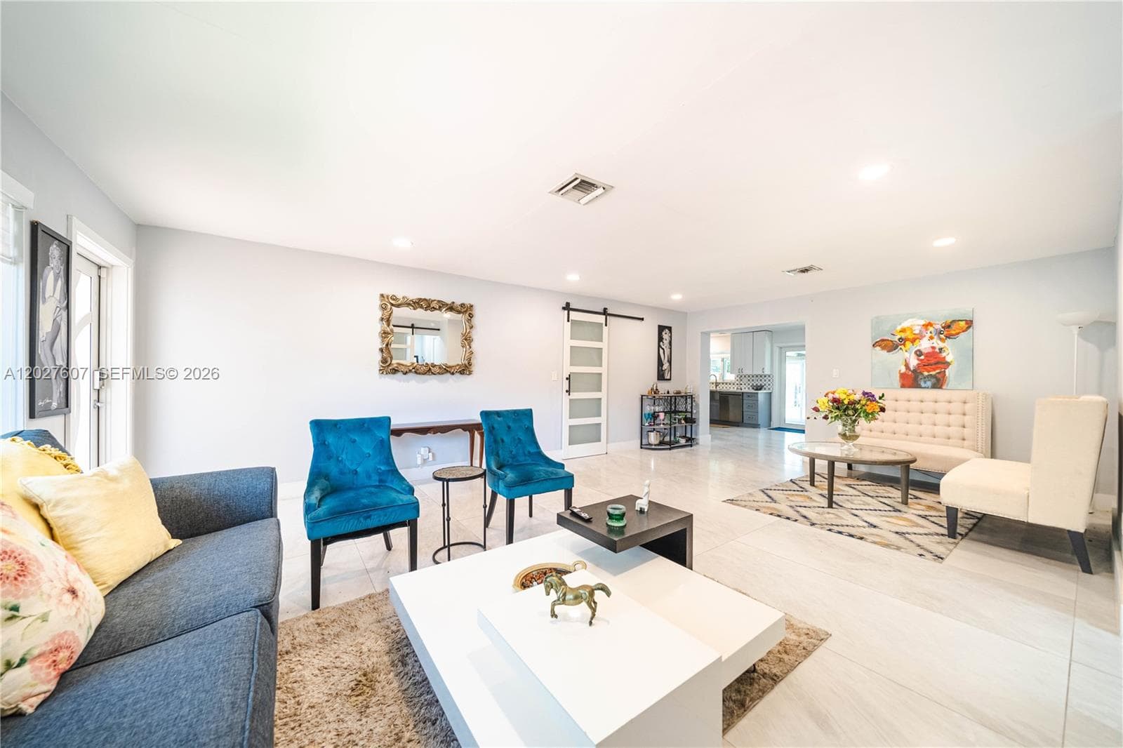 1101 NE 5th St, Hallandale Beach, FL 33009 photo 3