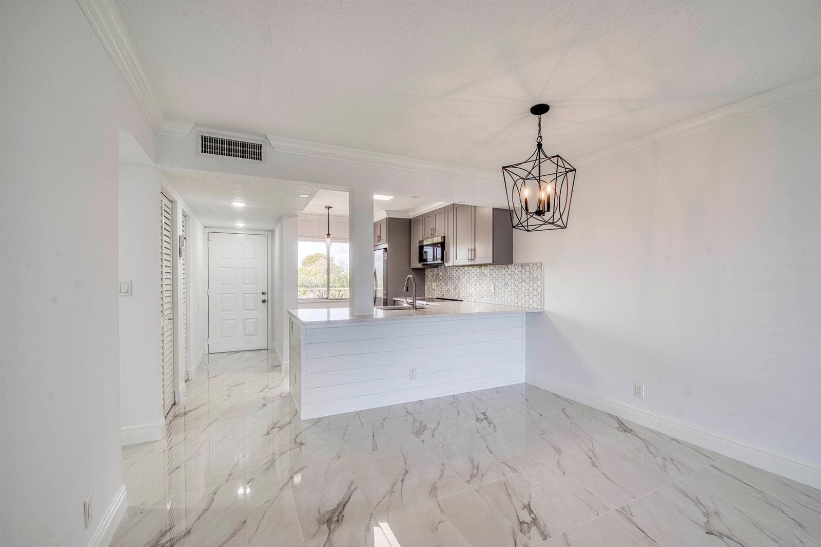 6795 Huntington Lane # 406, Delray Beach, FL 33446 photo 4