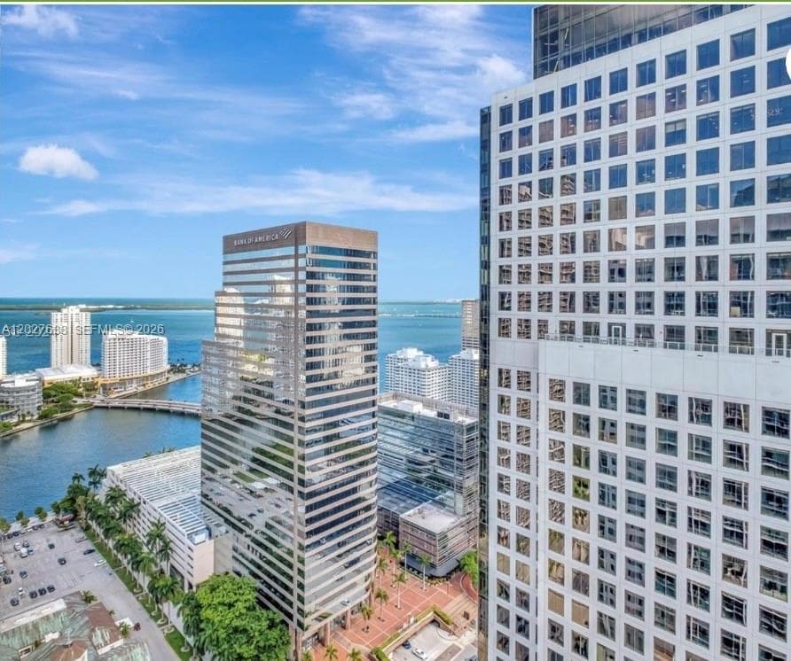500 Brickell Ave # 3910, Miami, FL 33131 photo 5