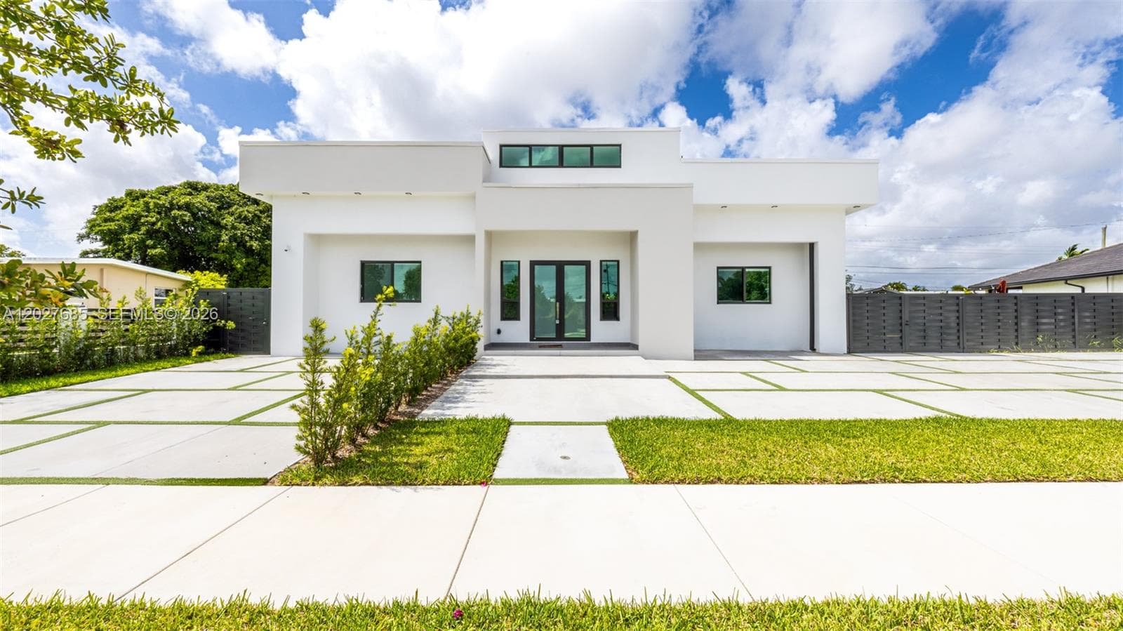 11450 SW 59th Ter, Miami, FL 33173 photo 2