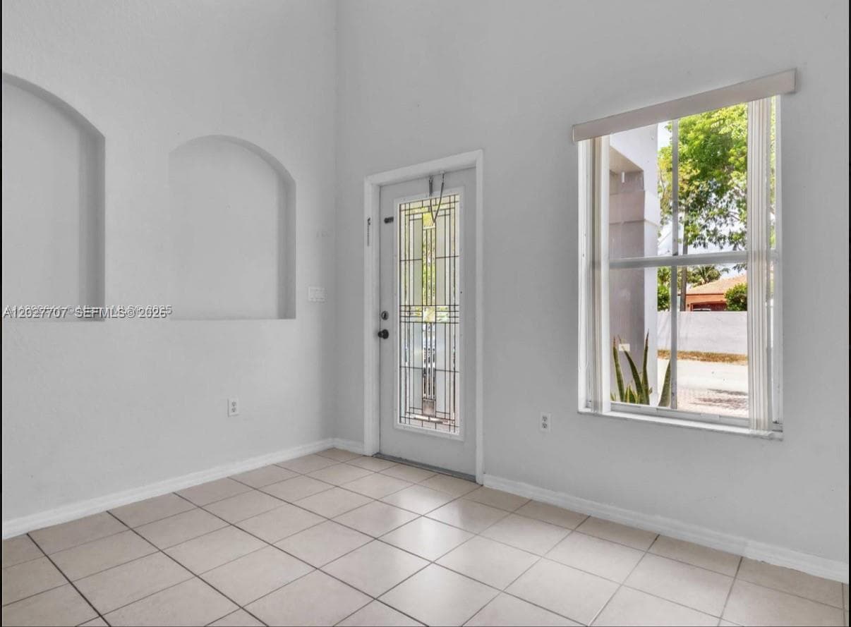 16628 SW 47th Ter, Miami, FL 33185 photo 5