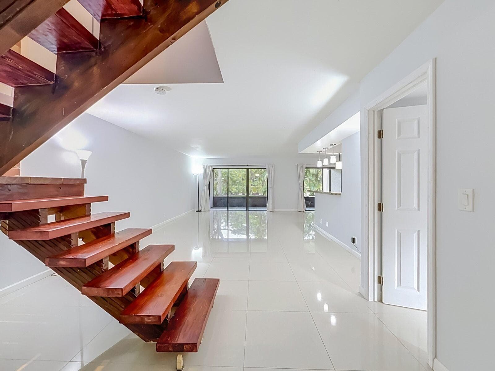9701 N New River Canal Road # 108b, Plantation, FL 33324 photo 5