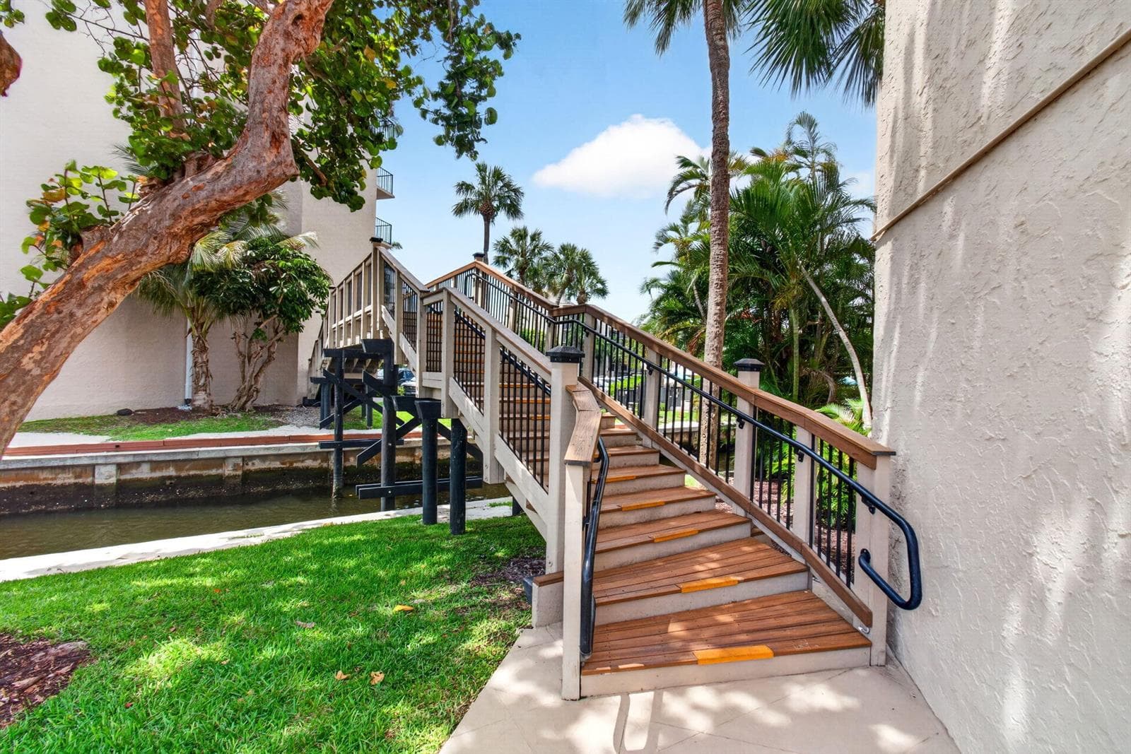 12 Royal Palm Way # 501, Boca Raton, FL 33432 photo 5